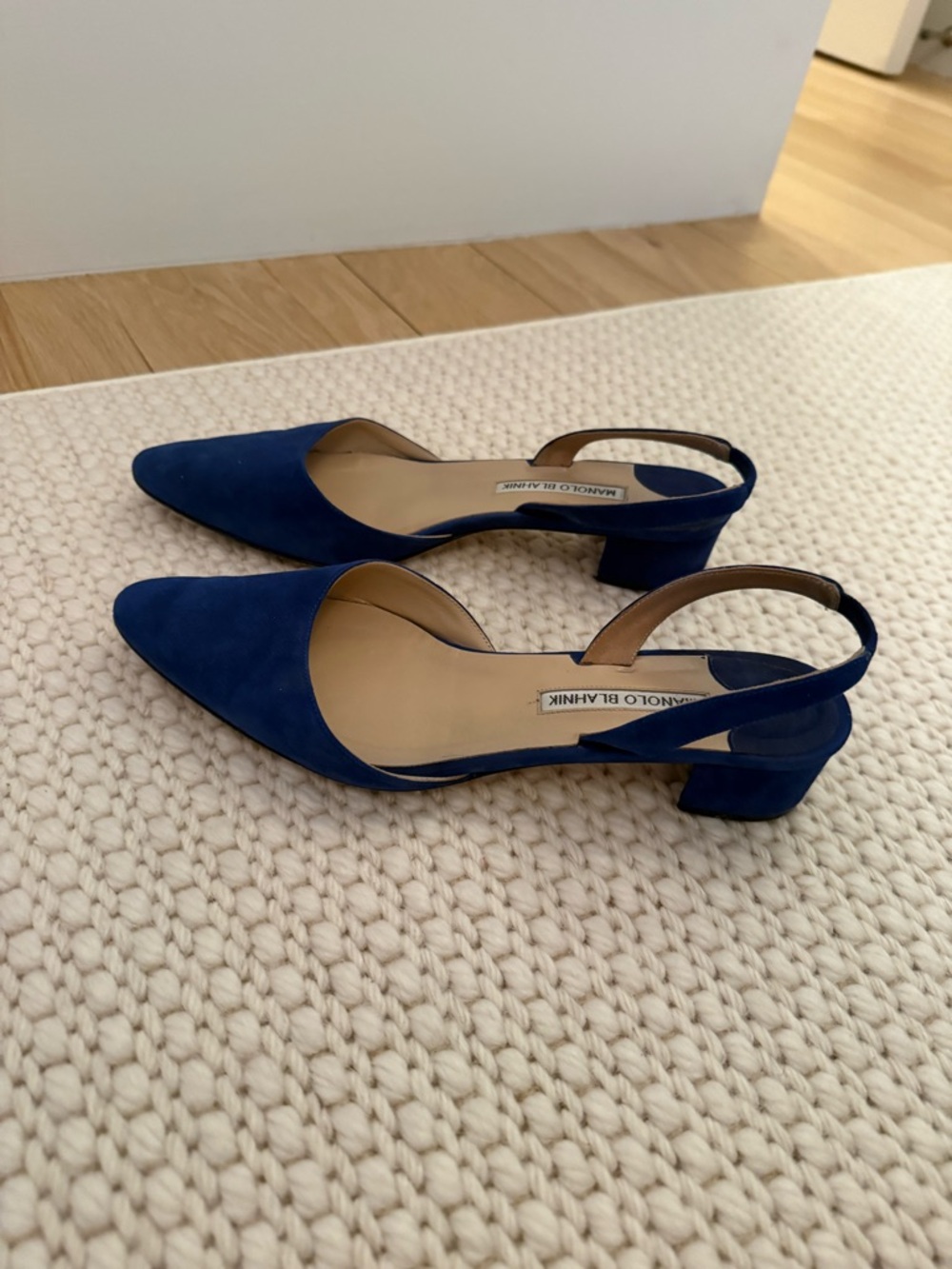 Manolo Blahnik Aspro Suede Slingback Pump, Blue, Sz 37.5 - Picture 2 of 7